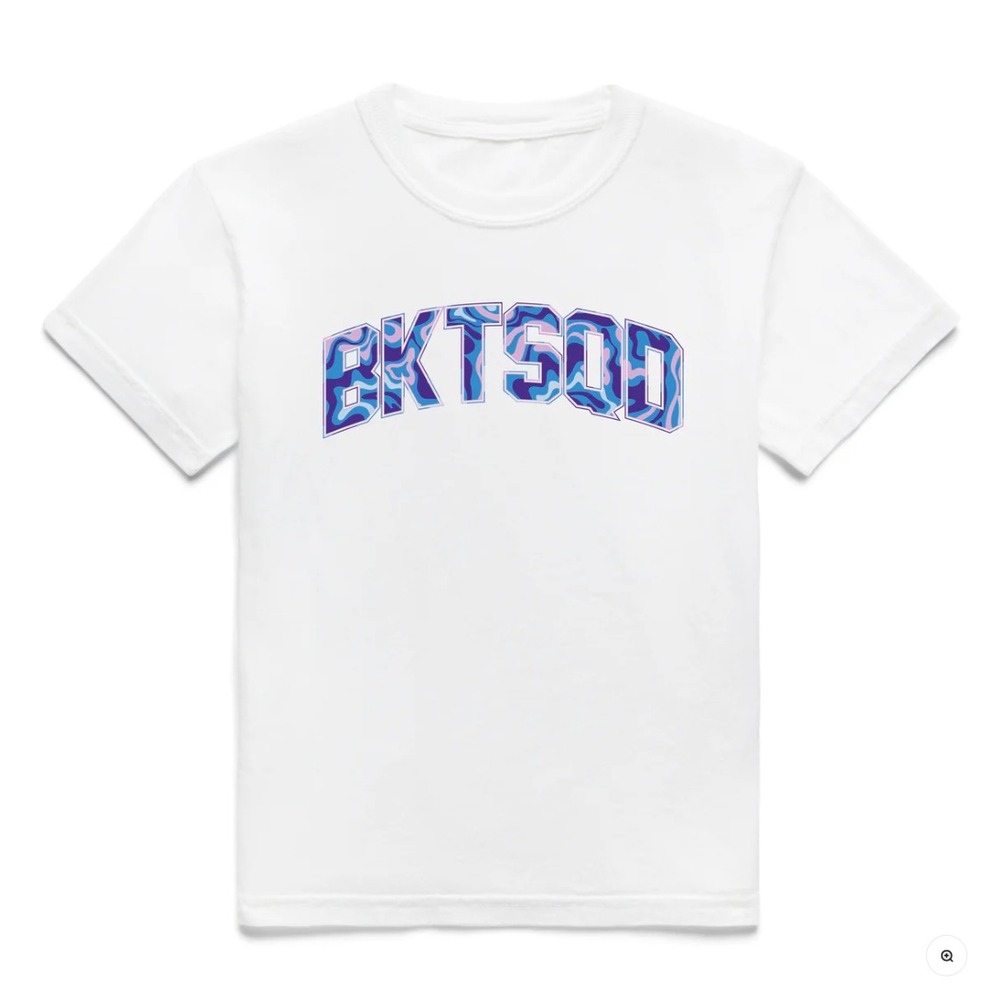 BKTSQD Kids White Graphic T-Shirt Blue Purple Marbled Logo Youth Medium YM
